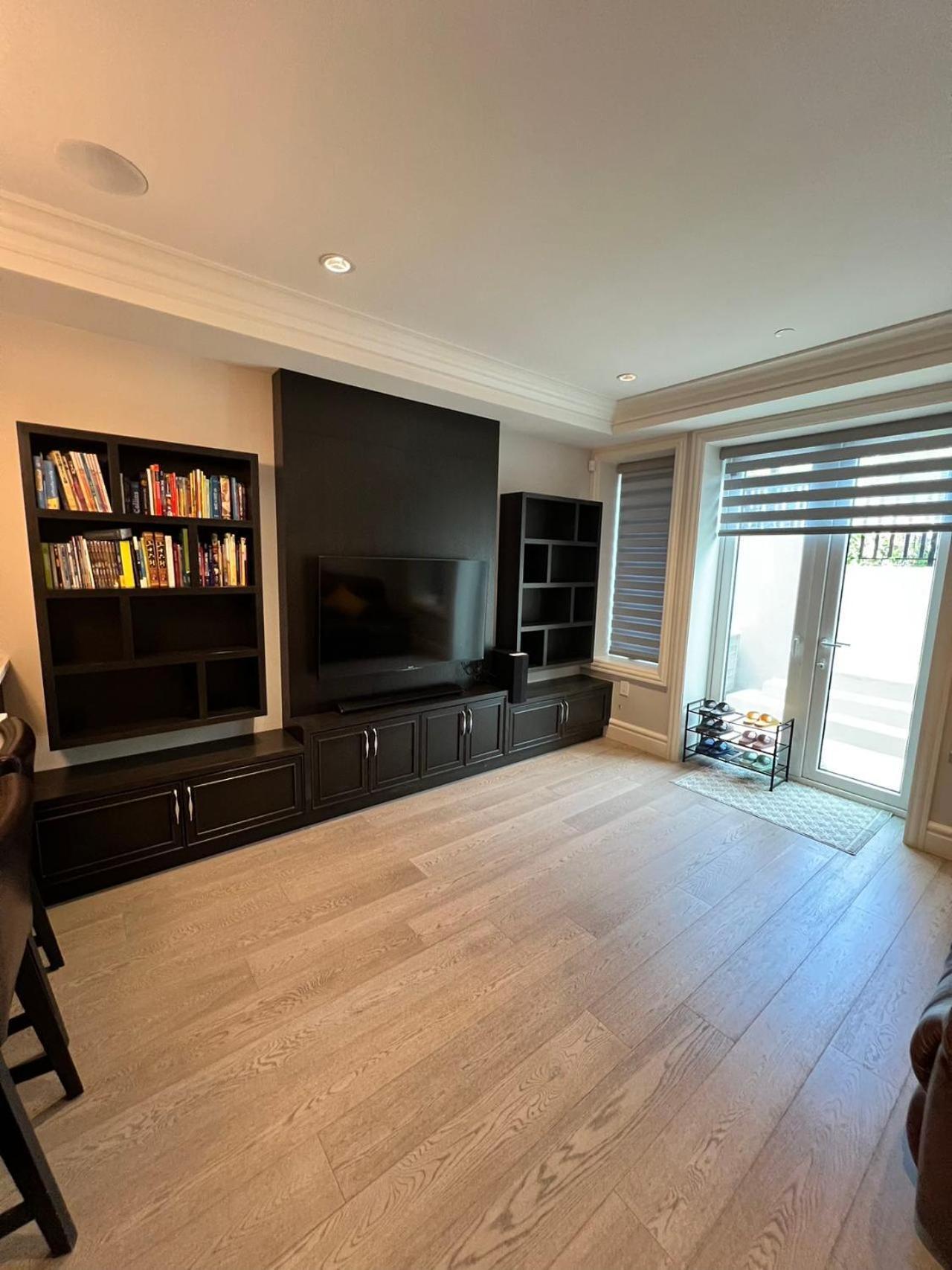 Private Rooms In Vancouver West Dış mekan fotoğraf